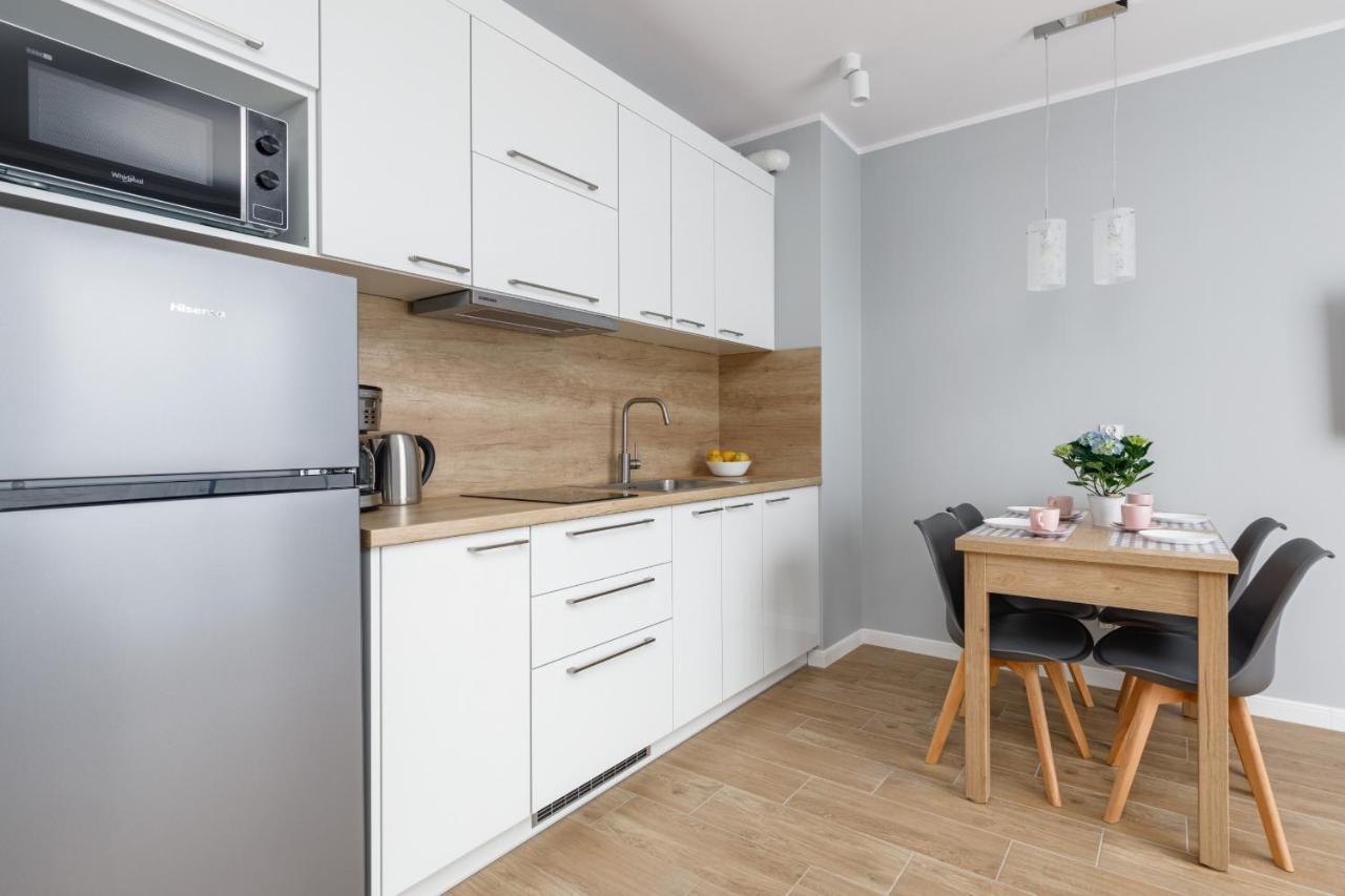 Apartment Rybacka With Parking&Balcony By Noclegi Renters Miedzywodzie Exterior photo