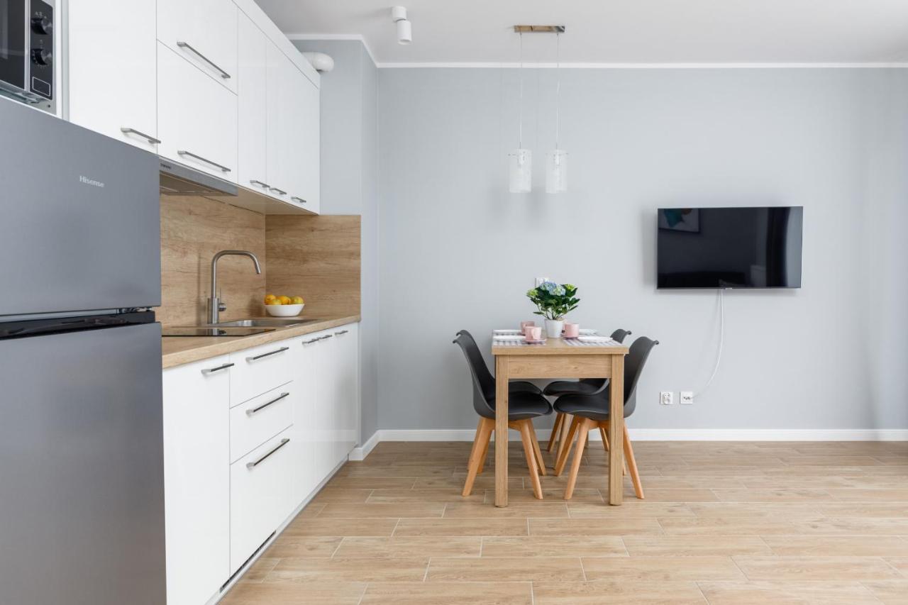 Apartment Rybacka With Parking&Balcony By Noclegi Renters Miedzywodzie Exterior photo
